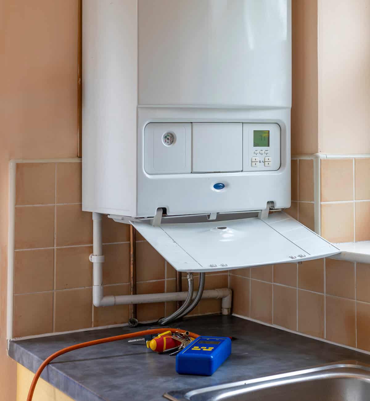 signs your boiler may need replacing before winter